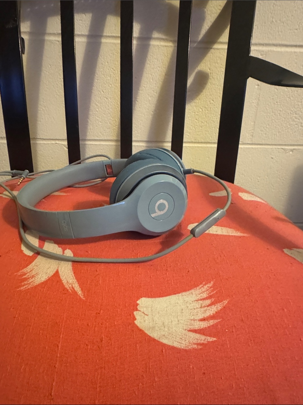 Beats On-Ear Wired Headphones in Blue - Picture 4 of 5